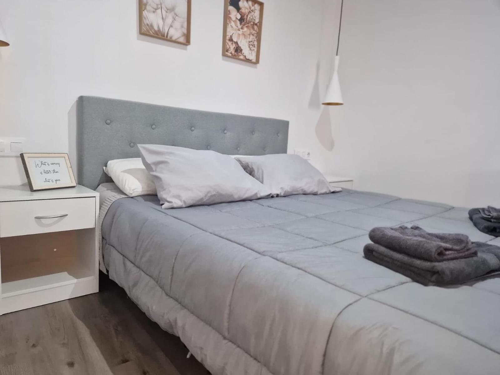Apartamento Comarca De Haro Ngoại thất bức ảnh