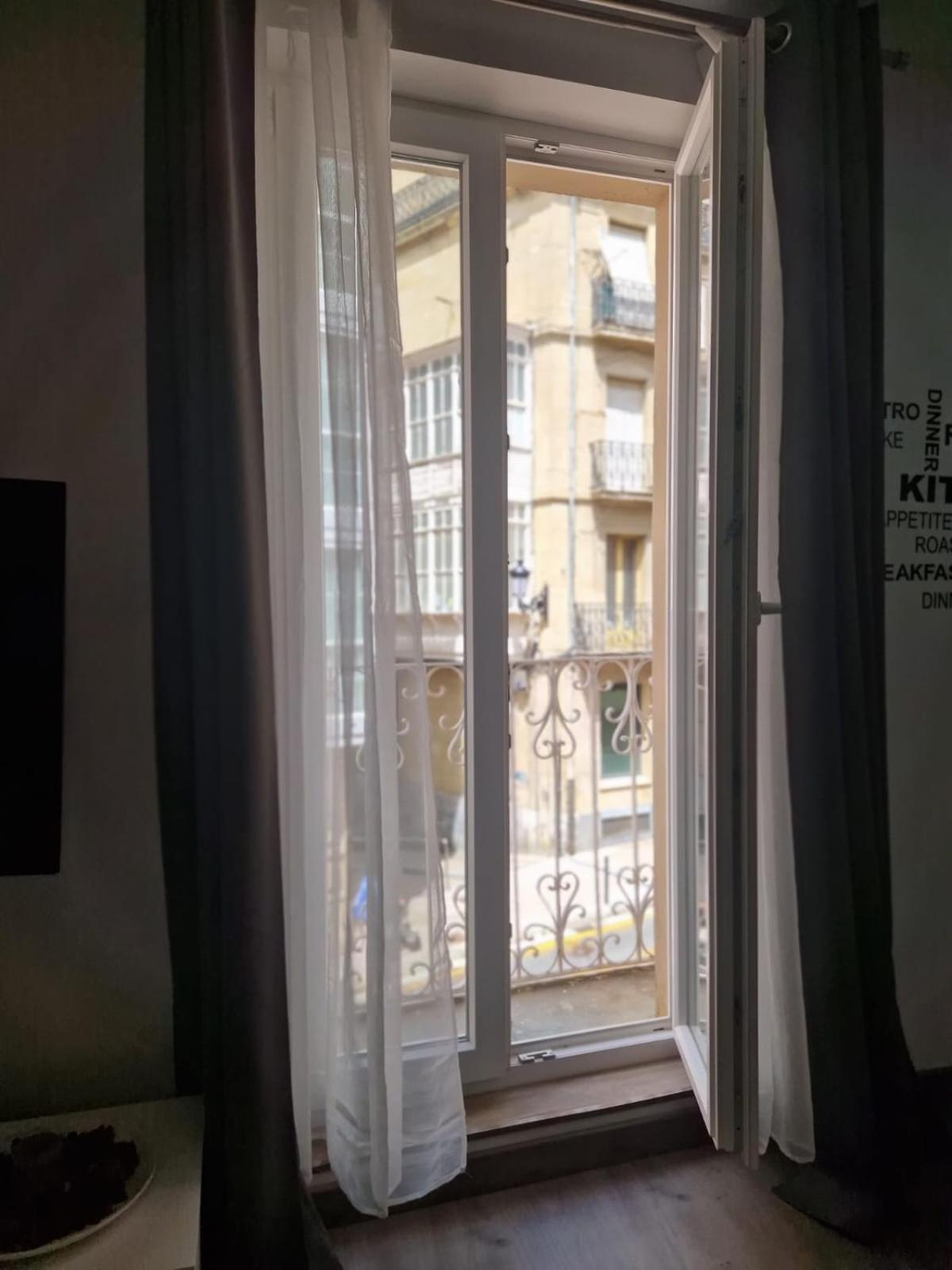 Apartamento Comarca De Haro Ngoại thất bức ảnh